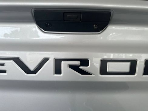 Used 2020 Chevrolet Silverado 1500 RST AWD/4WD image 31