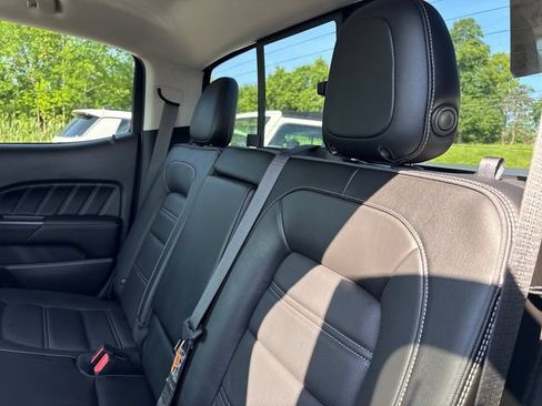Used 2022 GMC Canyon Denali AWD/4WD image 10