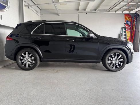 Used 2025 Mercedes-Benz GLE 450e 4MATIC image 8