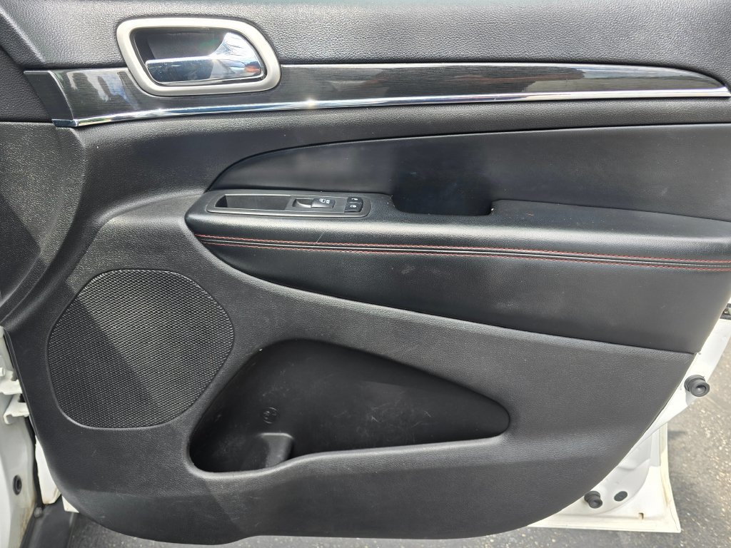 Used 2018 Jeep Grand Cherokee Trailhawk AWD/4WD image 13