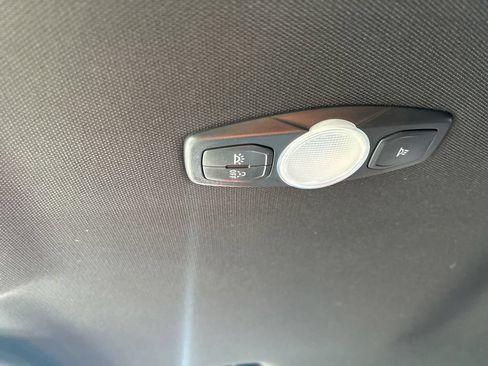 Used 2018 Ford Focus ST FWD image 36