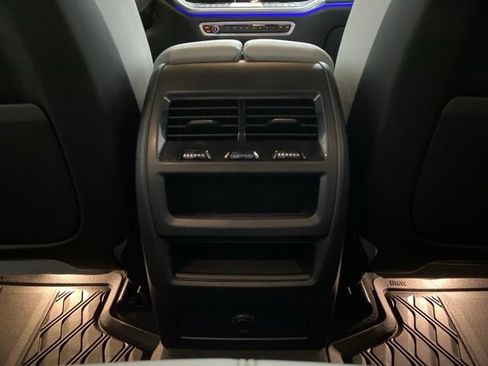 Used 2023 BMW X5 sDrive40i w/ Premium Package RWD image 79