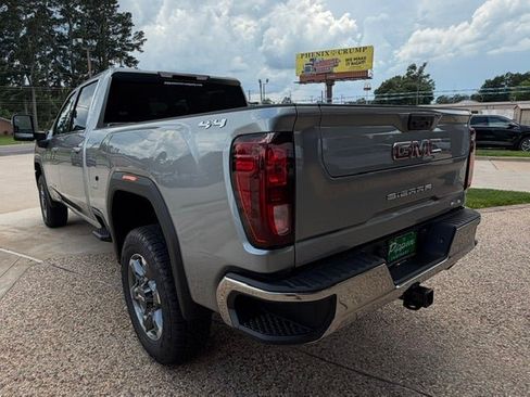 New 2026 GMC Sierra 2500 SLE w/ SLE Value Package; AWD/4WD image 6