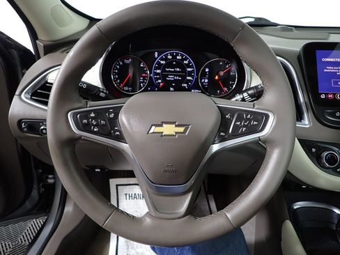 Used 2023 Chevrolet Malibu LT image 24