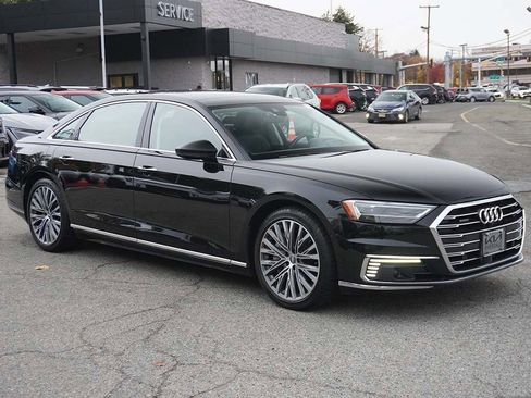 Used 2020 Audi A8 L 3.0T w/ Executive Package image 2
