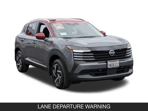 Certified 2026 Nissan Kicks SV FWD image 2