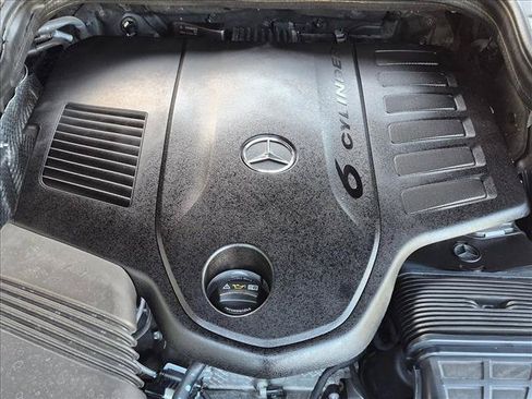 Certified 2020 Mercedes-Benz GLE 450 4MATIC image 22