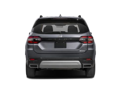 New 2025 Honda Pilot Touring image 5