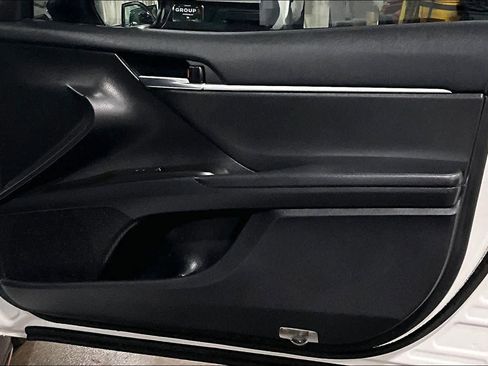 Used 2021 Toyota Camry TRD w/ TRD Package w/JBL Audio image 23