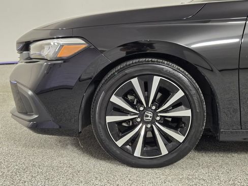 Used 2024 Honda Civic EX image 8