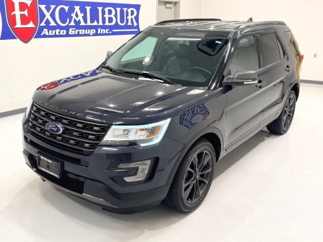 Used 2017 Ford Explorer XLT w/ Equipment Group 202A AWD/4WD image 50