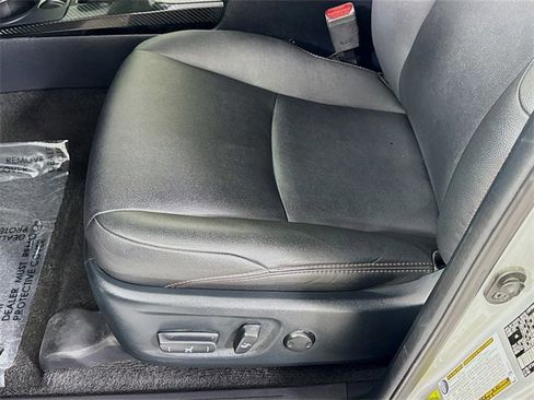 Certified 2022 Toyota 4Runner TRD Off-Road Premium image 19