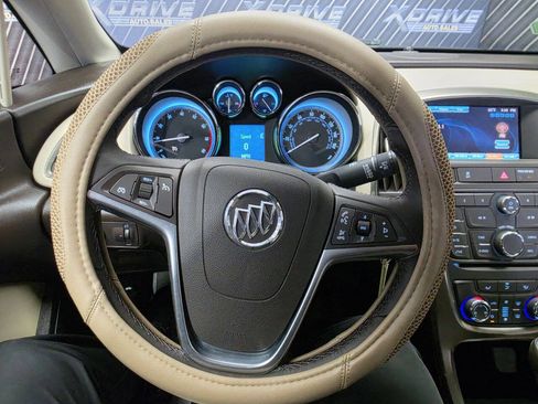Used 2013 Buick Verano FWD image 16