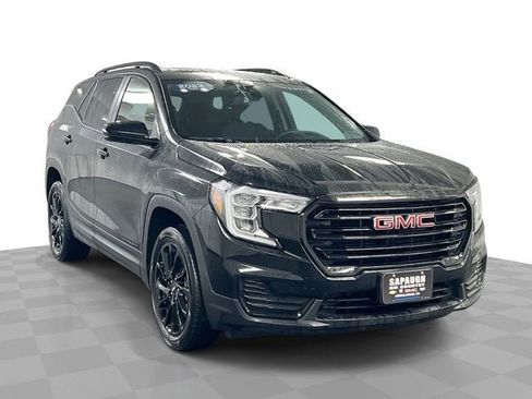 Certified 2023 GMC Terrain SLE w/ Driver Convenience Package image 1