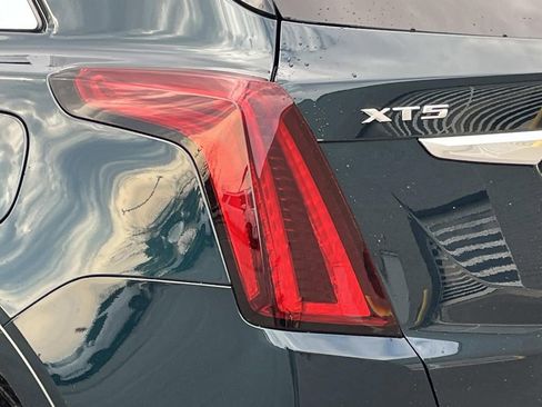 New 2026 Cadillac XT5 Premium Luxury image 10