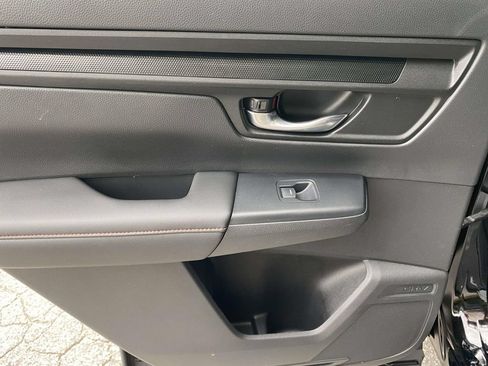 Certified 2023 Honda CR-V Sport image 12