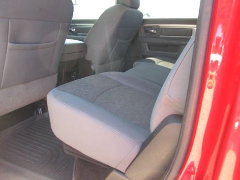 Used 2015 RAM 2500 Big Horn AWD/4WD image 14