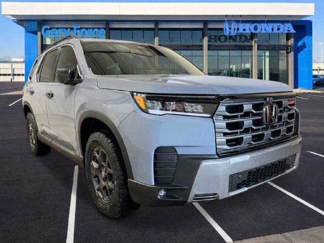 New 2026 Honda Pilot TrailSport image 9