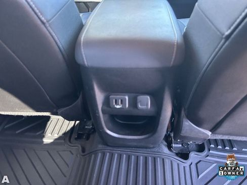 Used 2019 Chevrolet Colorado Z71 AWD/4WD image 16