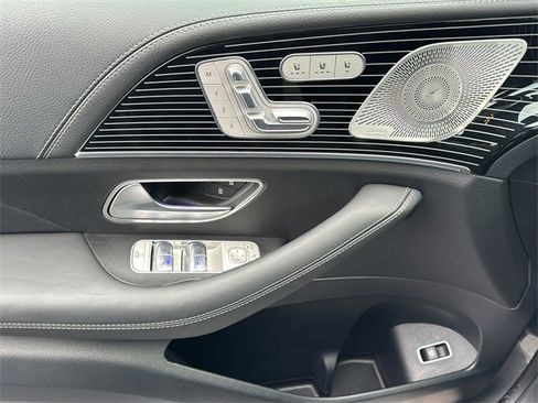 Certified 2025 Mercedes-Benz GLE 53 AMG 4MATIC image 25