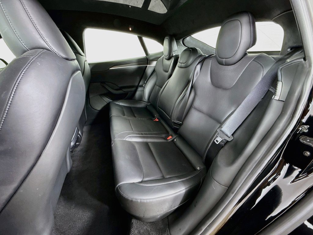Used 2022 Tesla Model S Plaid AWD/4WD image 22