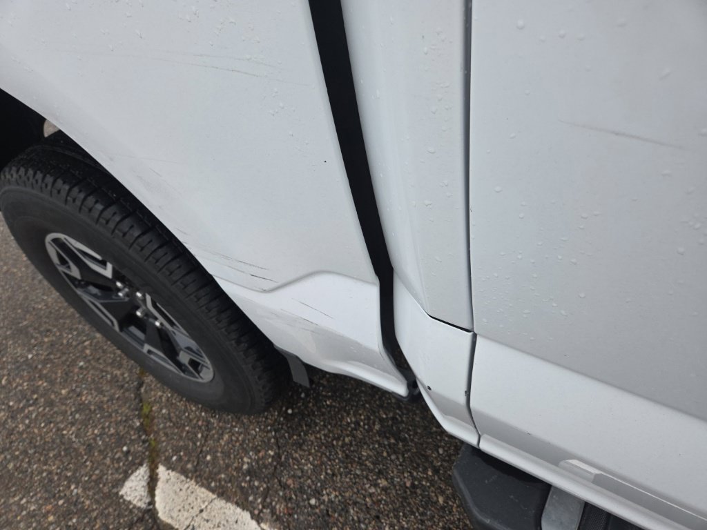 Used 2023 Ford F150 Lightning Pro AWD/4WD image 9