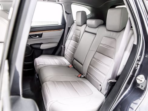 Used 2019 Honda CR-V Touring image 31