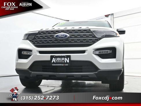 Used 2023 Ford Explorer XLT w/ Equipment Group 202A AWD/4WD image 20