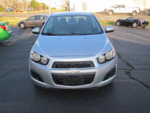 Used 2014 Chevrolet Sonic LS image 3