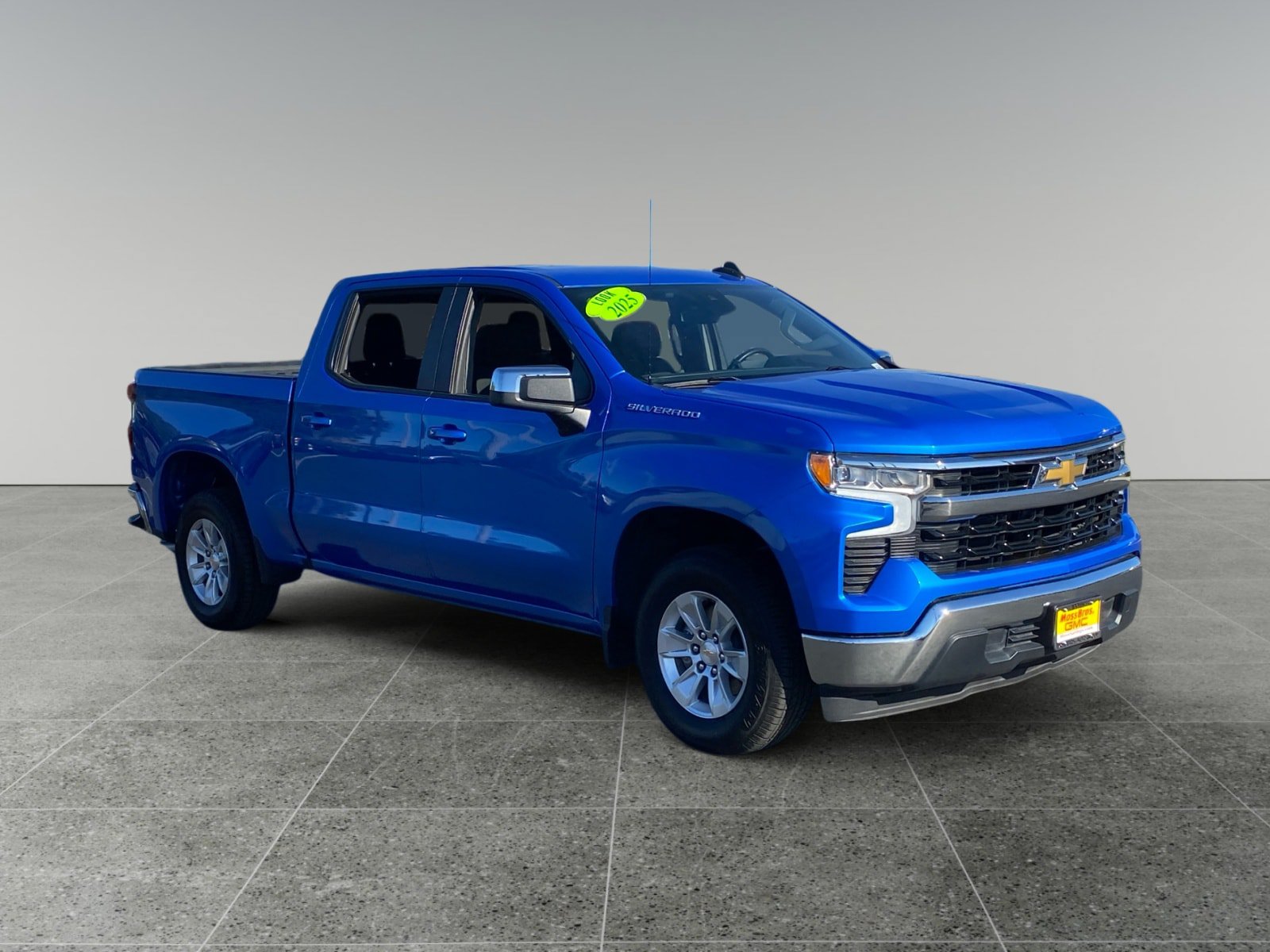 Used 2025 Chevrolet Silverado 1500 LT RWD image 7
