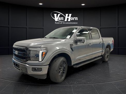 Used 2025 Ford F150 Lariat w/ Equipment Group 501A Mid AWD/4WD image 3