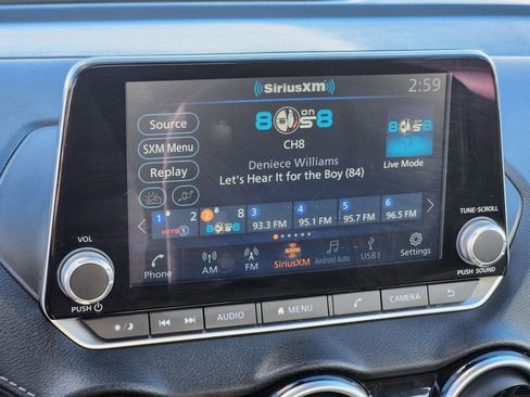 Used 2024 Nissan Sentra SV image 13