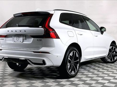 New 2026 Volvo XC60 B5 Plus w/ Protection Package Premier AWD/4WD image 2