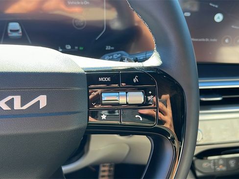 New 2026 Kia Sorento SX Prestige image 17