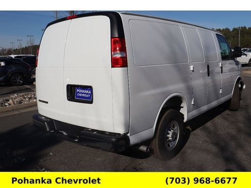 New 2025 Chevrolet Express 2500 w/ Driver Convenience Package image 7