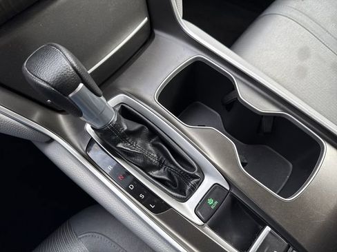 Used 2020 Honda Accord EX image 55