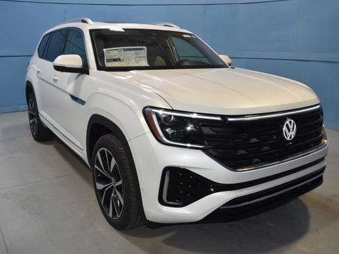 New 2026 Volkswagen Atlas SEL Premium R-Line image 1