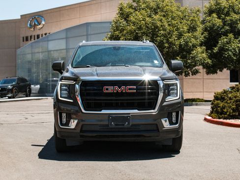 Used 2021 GMC Yukon SLE RWD image 2
