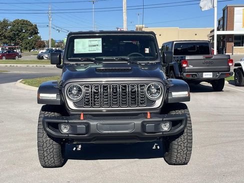 New 2025 Jeep Gladiator Mojave image 2