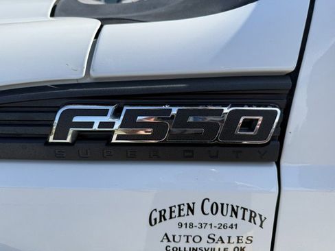 Used 2015 Ford F550 4x4 Regular Cab Super Duty image 15