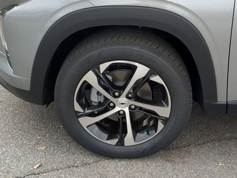 New 2026 Chevrolet Trax RS w/ Driver Confidence Package image 15