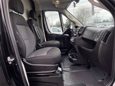 Used 2021 RAM ProMaster 2500 w/ Convenience Group image 31