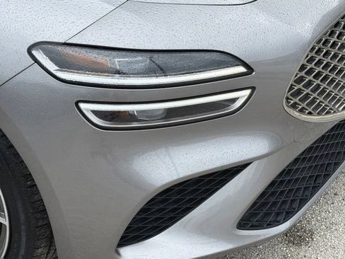 Used 2025 Genesis G70 2.5T RWD image 8