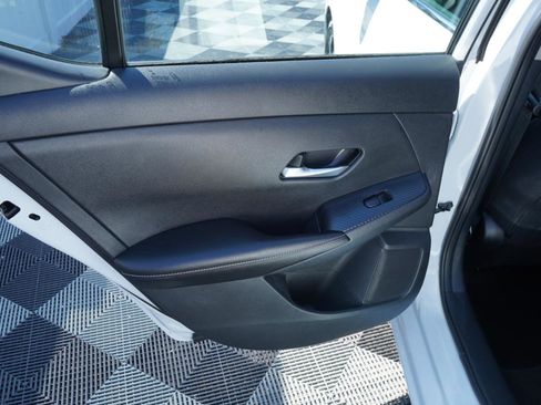 Used 2023 Nissan Sentra SV w/ All-Weather Package FWD image 40