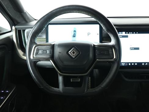 Used 2022 Rivian R1T Launch Edition image 14
