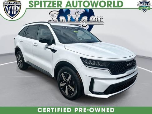 Certified 2023 Kia Sorento S FWD image 1