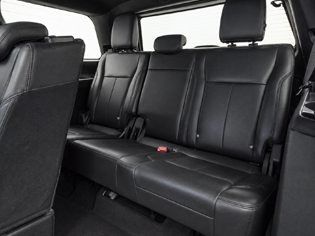 Used 2021 Ford Expedition XLT AWD/4WD image 7