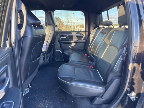 Used 2022 RAM 3500 Laramie image 17