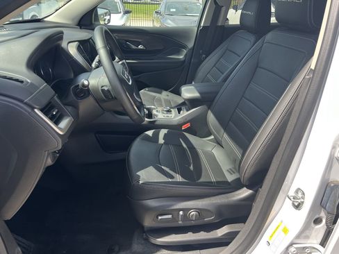 Used 2024 GMC Terrain Denali w/ Denali Premium Package image 12