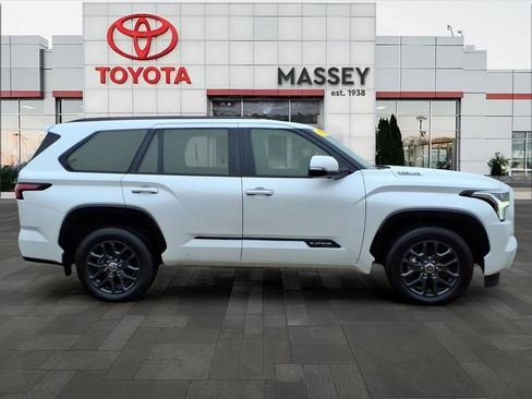 Used 2023 Toyota Sequoia Platinum image 24